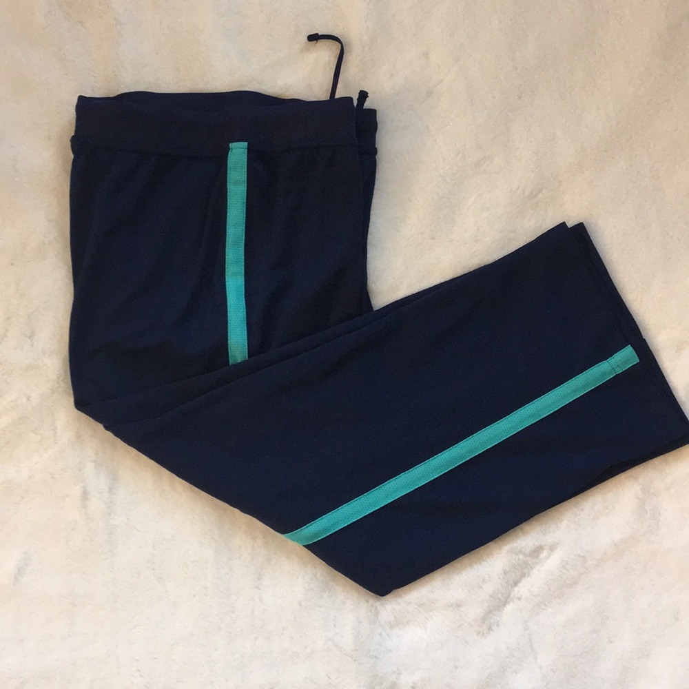 TEK GEAR athletic capris